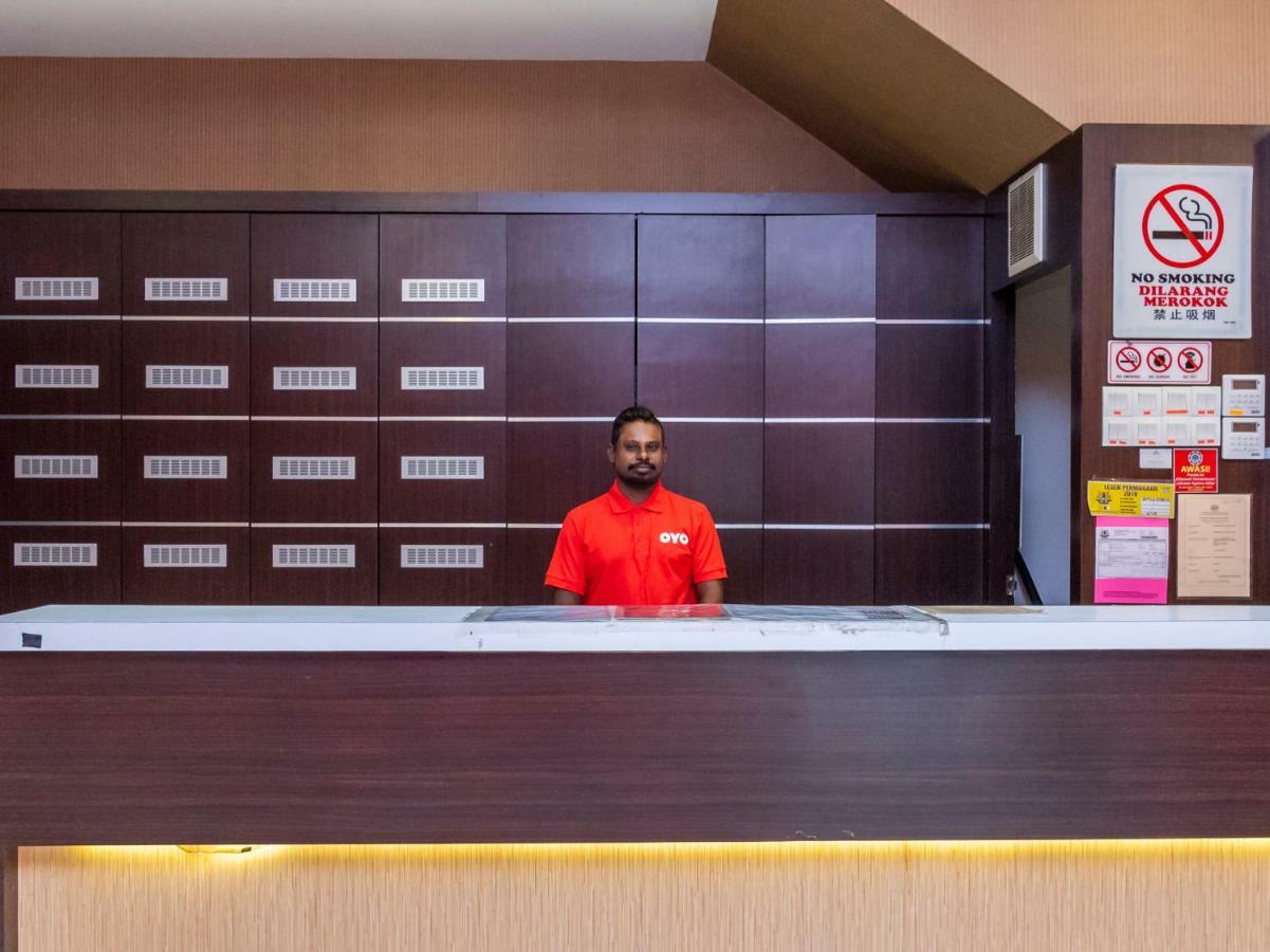 Remember Hotel Bukit Gambir Buitenkant foto