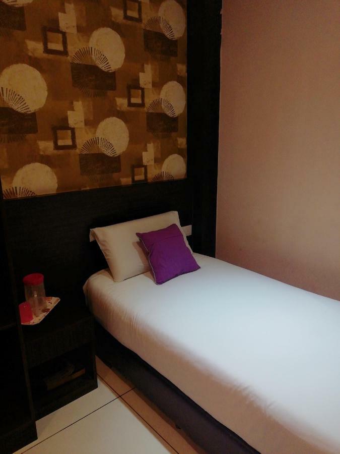 Remember Hotel Bukit Gambir Buitenkant foto