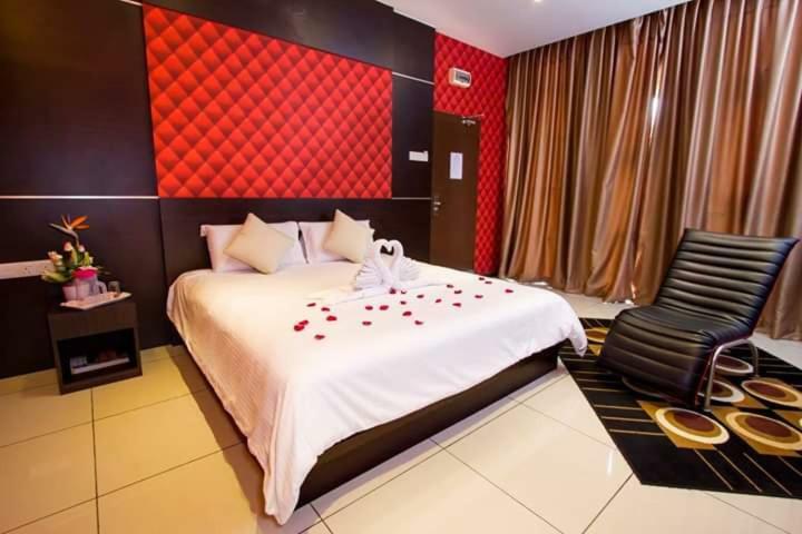Remember Hotel Bukit Gambir Buitenkant foto
