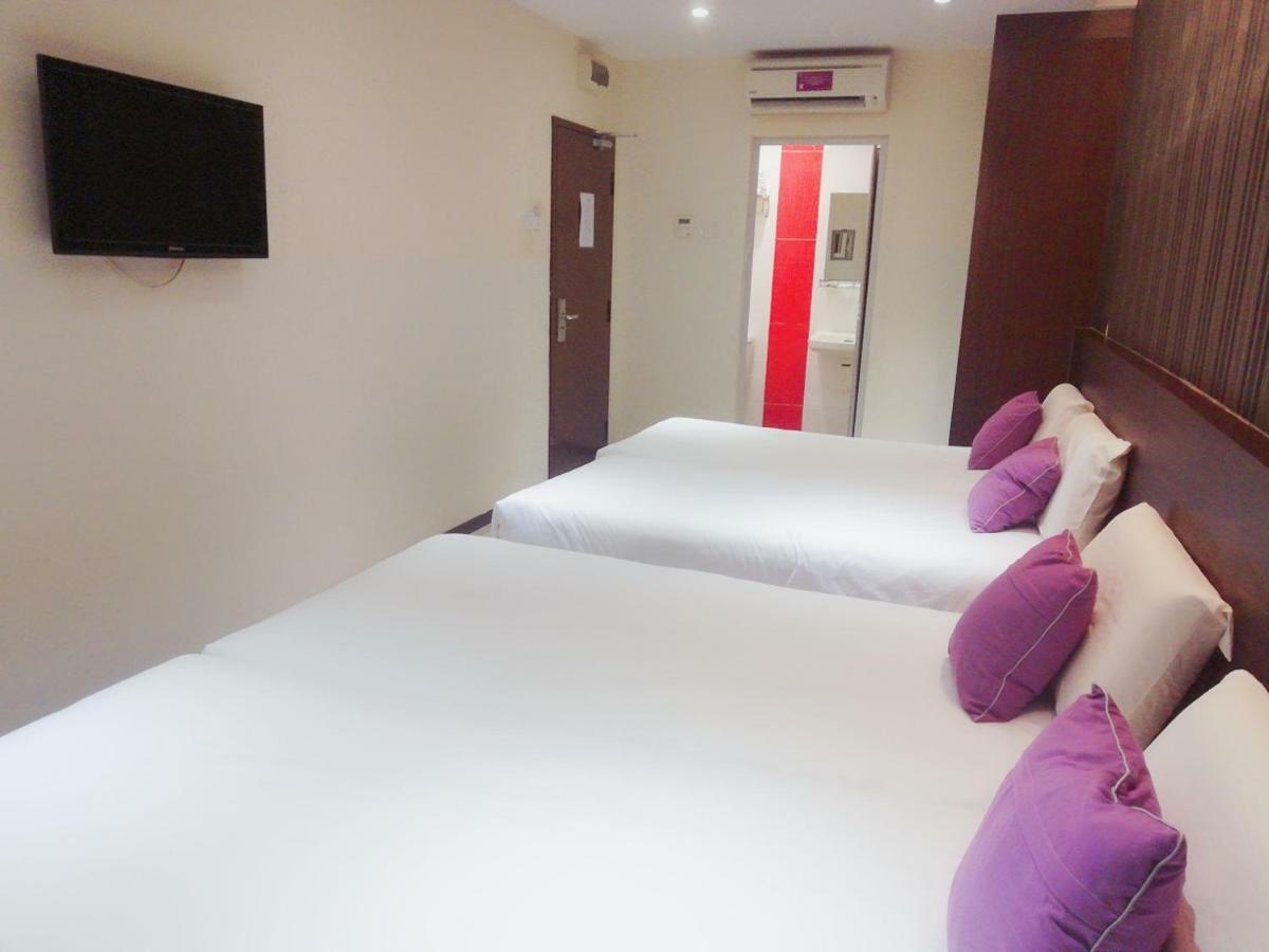 Remember Hotel Bukit Gambir Buitenkant foto